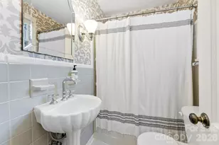 1519 Providence Rd, Charlotte, NC 28207 - Photo 17