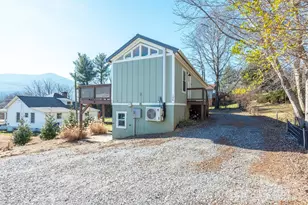 106 Joy Rdg Dr, Black Mountain, NC 28711 - Photo 9