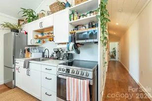 106 Joy Rdg Dr, Black Mountain, NC 28711 - Photo 15