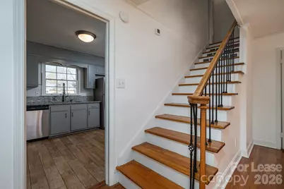 7028 Mapleridge Drive, Charlotte, NC 28210 - Photo 9