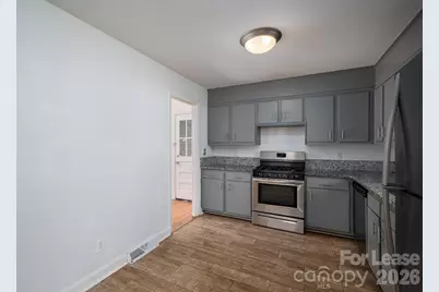 7028 Mapleridge Drive, Charlotte, NC 28210 - Photo 11