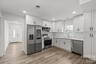 358 Orr Dr, Rock Hill, SC 29730 - Photo 3