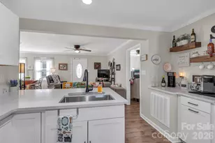 105 Hilltop Ln, Clover, SC 29710 - Photo 7