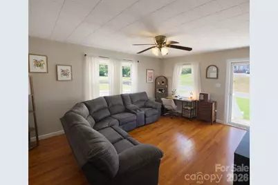 906 N Flint Street, Lincolnton, NC 28092 - Photo 3