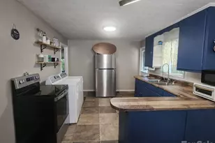 906 N Flint St, Lincolnton, NC 28092 - Photo 7