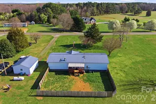 139 Old Fallston Rd, Cherryville, NC 28021 - Photo 9