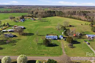 139 Old Fallston Rd, Cherryville, NC 28021 - Photo 3