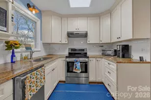 6 Ridgewood Ln, Newland, NC 28657 - Photo 7