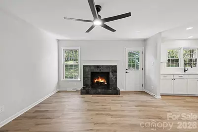 834 Braxfield Drive, Charlotte, NC 28217 - Photo 9