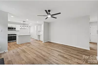 834 Braxfield Drive, Charlotte, NC 28217 - Photo 17