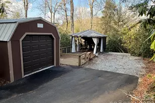 157 Hemlock Loop, Newland, NC 28657 - Photo 1