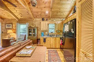 125 Hummingbird Ln, Newland, NC 28657 - Photo 7