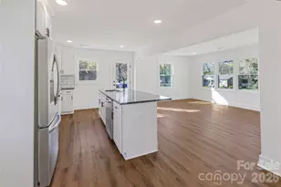 4629 Hidden Valley Rd, Charlotte, NC 28213 - Photo 5