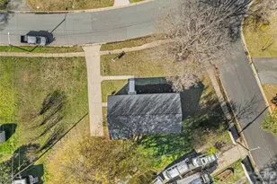 4629 Hidden Valley Rd, Charlotte, NC 28213 - Photo 15