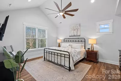 860 38th Avenue NE, Hickory, NC 28601 - Photo 27