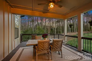 860 38th Avenue NE, Hickory, NC 28601 - Photo 7