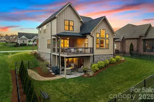 860 38th Avenue NE, Hickory, NC 28601 - Photo 5