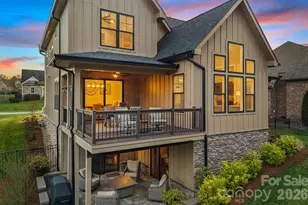 860 38th Avenue NE, Hickory, NC 28601 - Photo 3