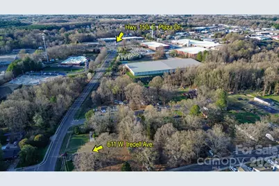 611 W Iredell Avenue, Mooresville, NC 28115 - Photo 3