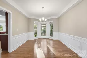 4915 Benthaven Ln, Charlotte, NC 28269 - Photo 7