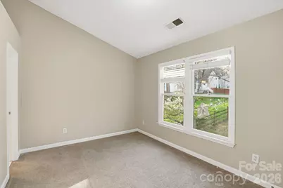 4915 Benthaven Lane, Charlotte, NC 28269 - Photo 11