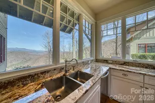 192 Woodruff Ln, Black Mountain, NC 28711 - Photo 15