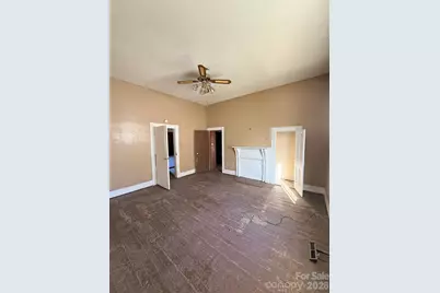 1015 Clark Street, Rocky Mount, NC 27801 - Photo 3