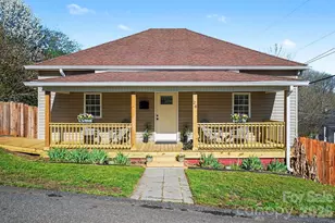 28 2nd St, Cramerton, NC 28032 - Photo 1