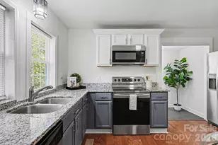 28 2nd St, Cramerton, NC 28032 - Photo 13