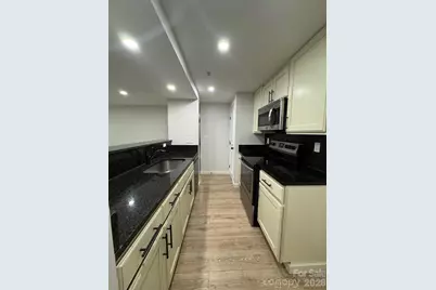 1604 Arlyn Circle #G, Charlotte, NC 28213 - Photo 7