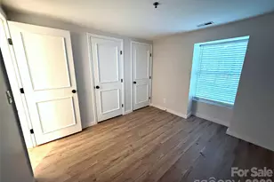 1604 Arlyn Cir, Charlotte, NC 28213 - Photo 17