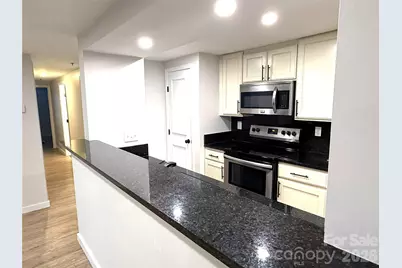 1604 Arlyn Circle #G, Charlotte, NC 28213 - Photo 9