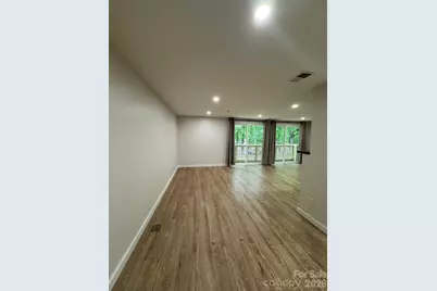 1604 Arlyn Circle #G, Charlotte, NC 28213 - Photo 3