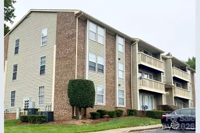 1604 Arlyn Circle #G, Charlotte, NC 28213 - Photo 1