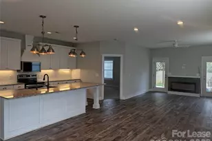 113 Mainview Dr, Mooresville, NC 28117 - Photo 3