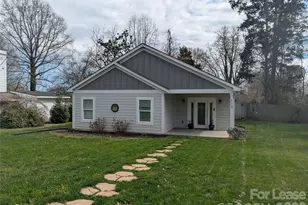 113 Mainview Dr, Mooresville, NC 28117 - Photo 1