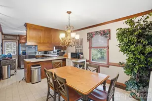 5153 Blackberry Ln, Matthews, NC 28104 - Photo 5