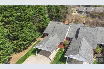 19960 Oak Leaf Circle, Cornelius, NC 28031 - Photo 3