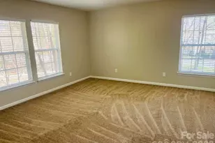 4630 Appley Mead Ln, Charlotte, NC 28269 - Photo 11