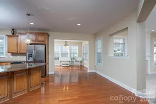 10123 Newtonmore Dr, Charlotte, NC 28278 - Photo 19