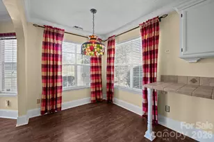 5805 Amity Springs Dr, Charlotte, NC 28212 - Photo 13