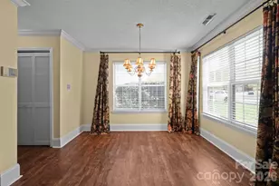 5805 Amity Springs Dr, Charlotte, NC 28212 - Photo 3