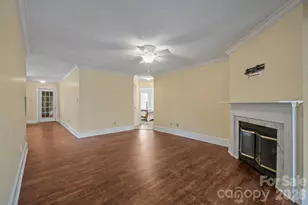 5805 Amity Springs Dr, Charlotte, NC 28212 - Photo 7