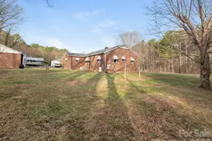 5851 Tuckaseegee Rd, Kannapolis, NC 28081 - Photo 17