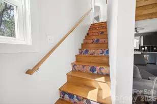 47 Mulberry St, Asheville, NC 28804 - Photo 11
