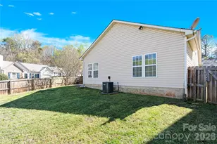 7404 Wapiti Ct, Charlotte, NC 28273 - Photo 15