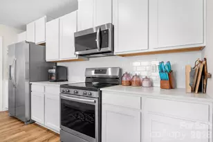 2326 Trollinger Dr, Catawba, NC 28609 - Photo 7