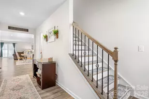 2326 Trollinger Dr, Catawba, NC 28609 - Photo 3