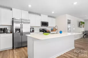 2326 Trollinger Dr, Catawba, NC 28609 - Photo 5