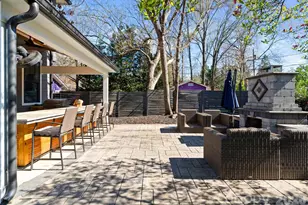 1024 E 35th St, Charlotte, NC 28205 - Photo 27